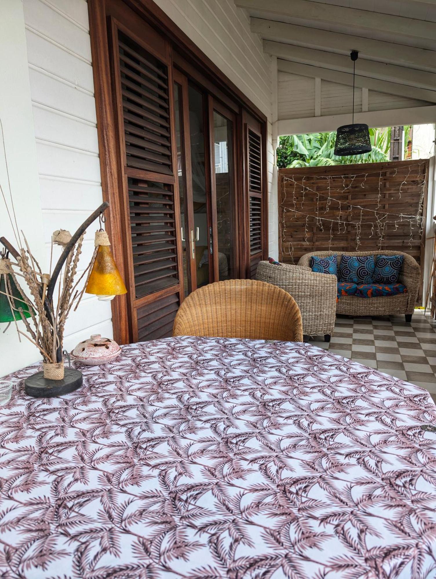 Studio Frangipani Dans Villa Fleurs Des Iles Le Vauclin Exterior photo