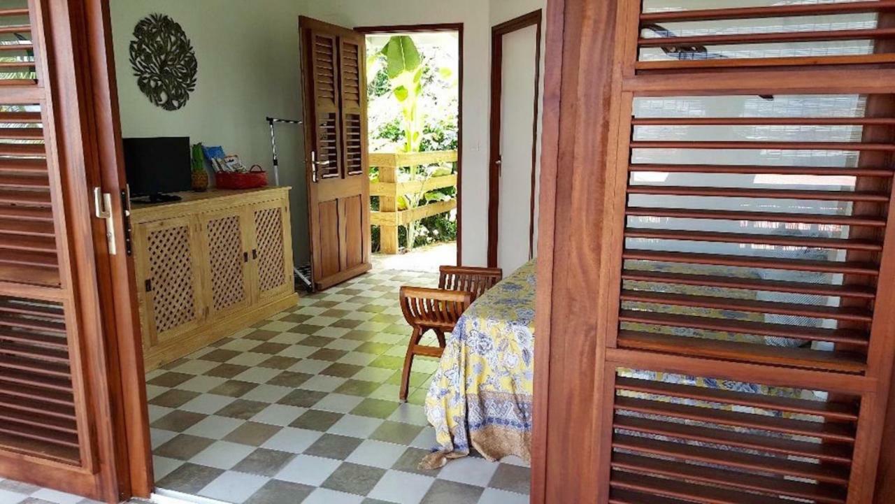Studio Frangipani Dans Villa Fleurs Des Iles Le Vauclin Exterior photo
